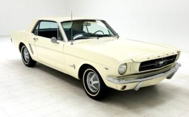 Ford-Mustang-1964-Wimbledon-White-Blue-8