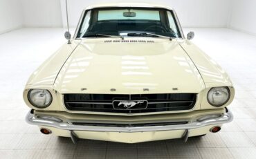 Ford-Mustang-1964-Wimbledon-White-Blue-9