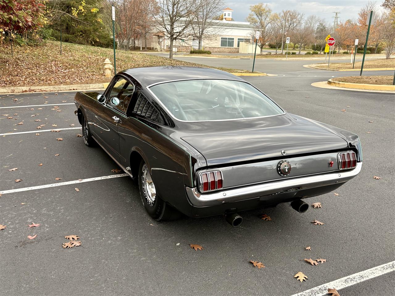 Ford-Mustang-1965-BlackGray-Black-14