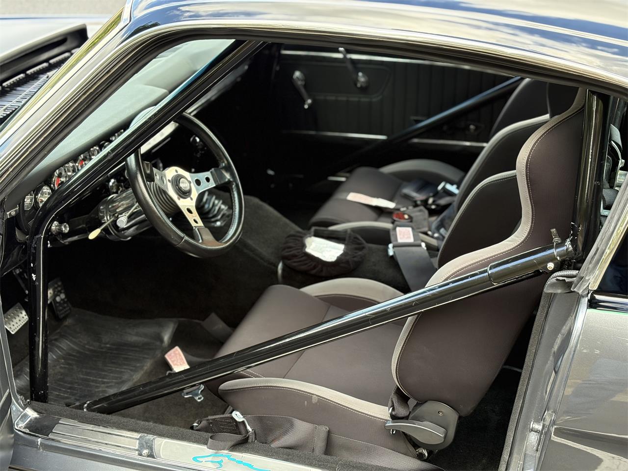 Ford-Mustang-1965-BlackGray-Black-17