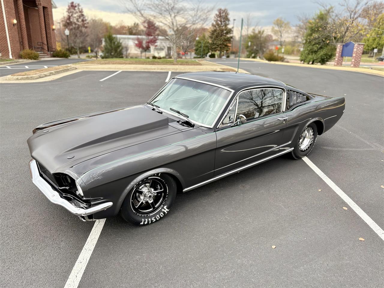 Ford-Mustang-1965-BlackGray-Black-5
