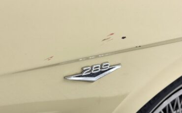 Ford-Mustang-1965-Phoenician-Yellow-Black-24