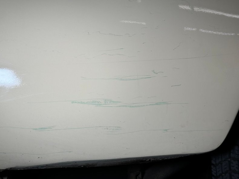 Ford-Mustang-1965-Phoenician-Yellow-Black-35