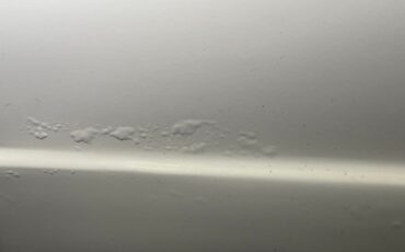 Ford-Mustang-1965-Phoenician-Yellow-Black-42