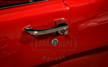 Ford-Mustang-1965-Red-Black-11