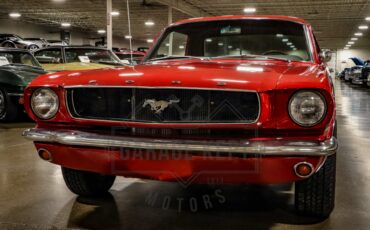 Ford-Mustang-1965-Red-Black-12