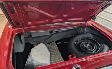 Ford-Mustang-1965-Red-Black-17