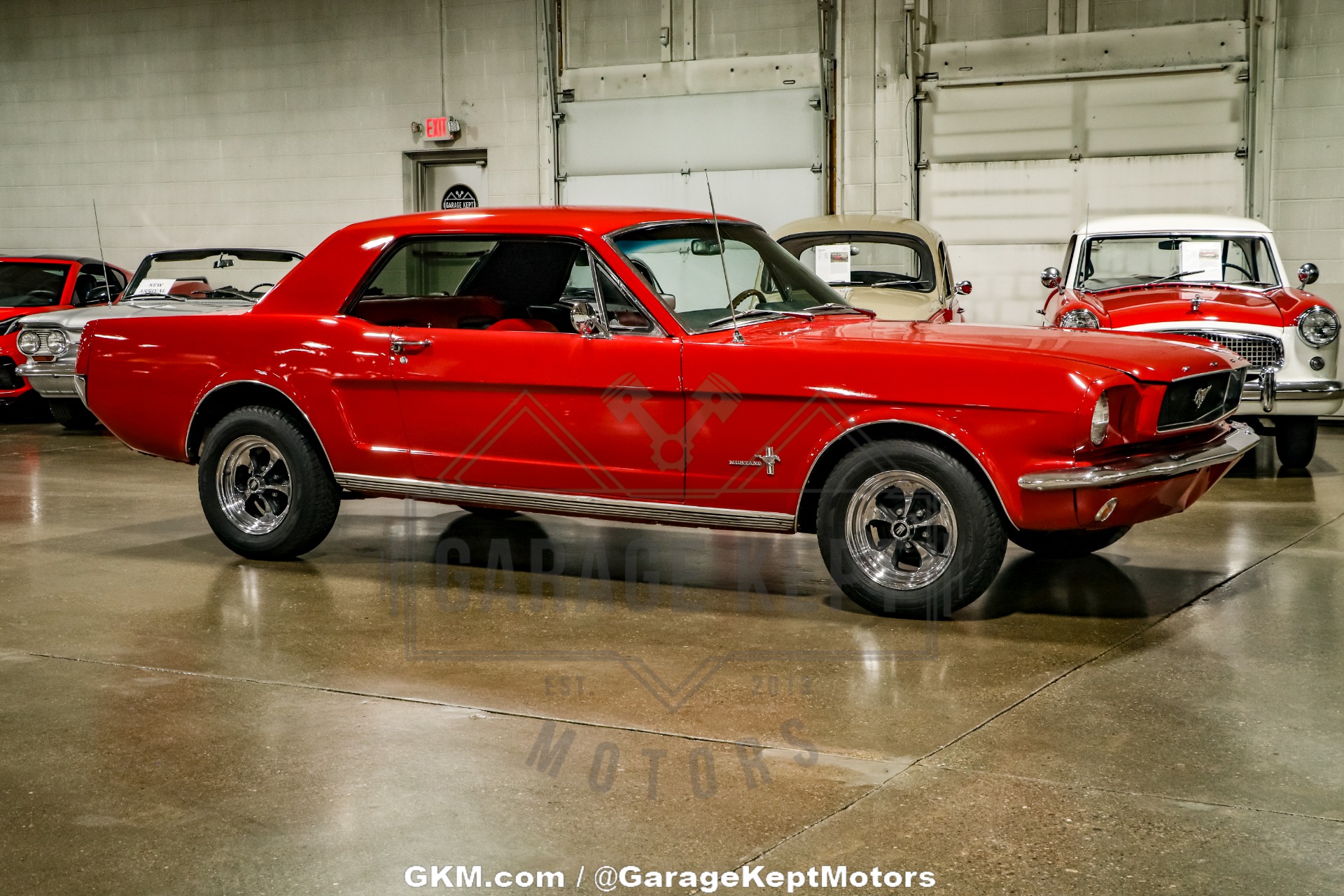 Ford-Mustang-1965-Red-Black-17