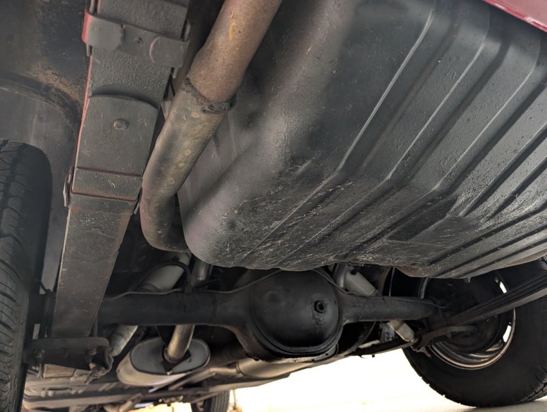 Ford-Mustang-1965-Red-Black-22