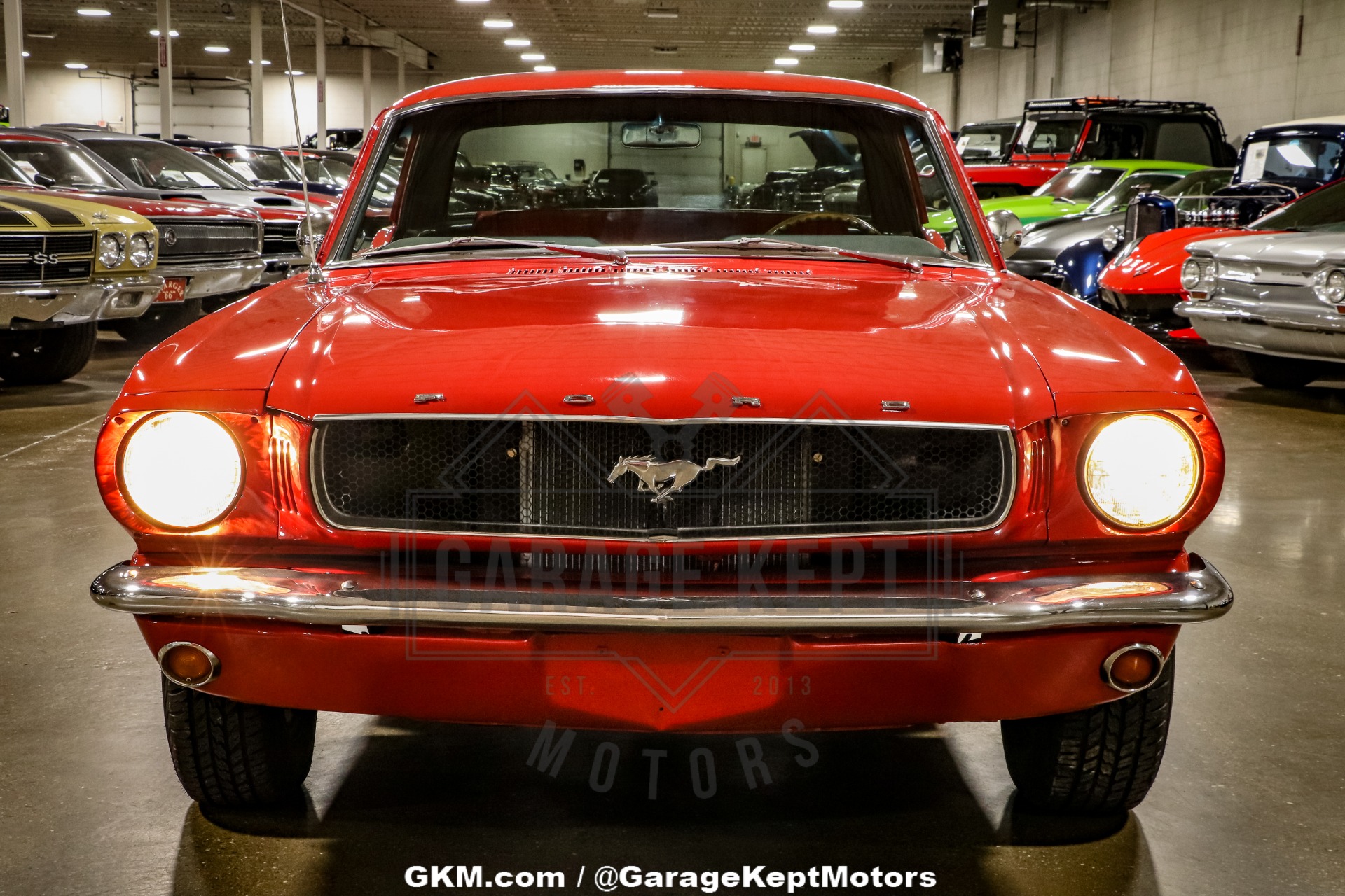 Ford-Mustang-1965-Red-Black-24
