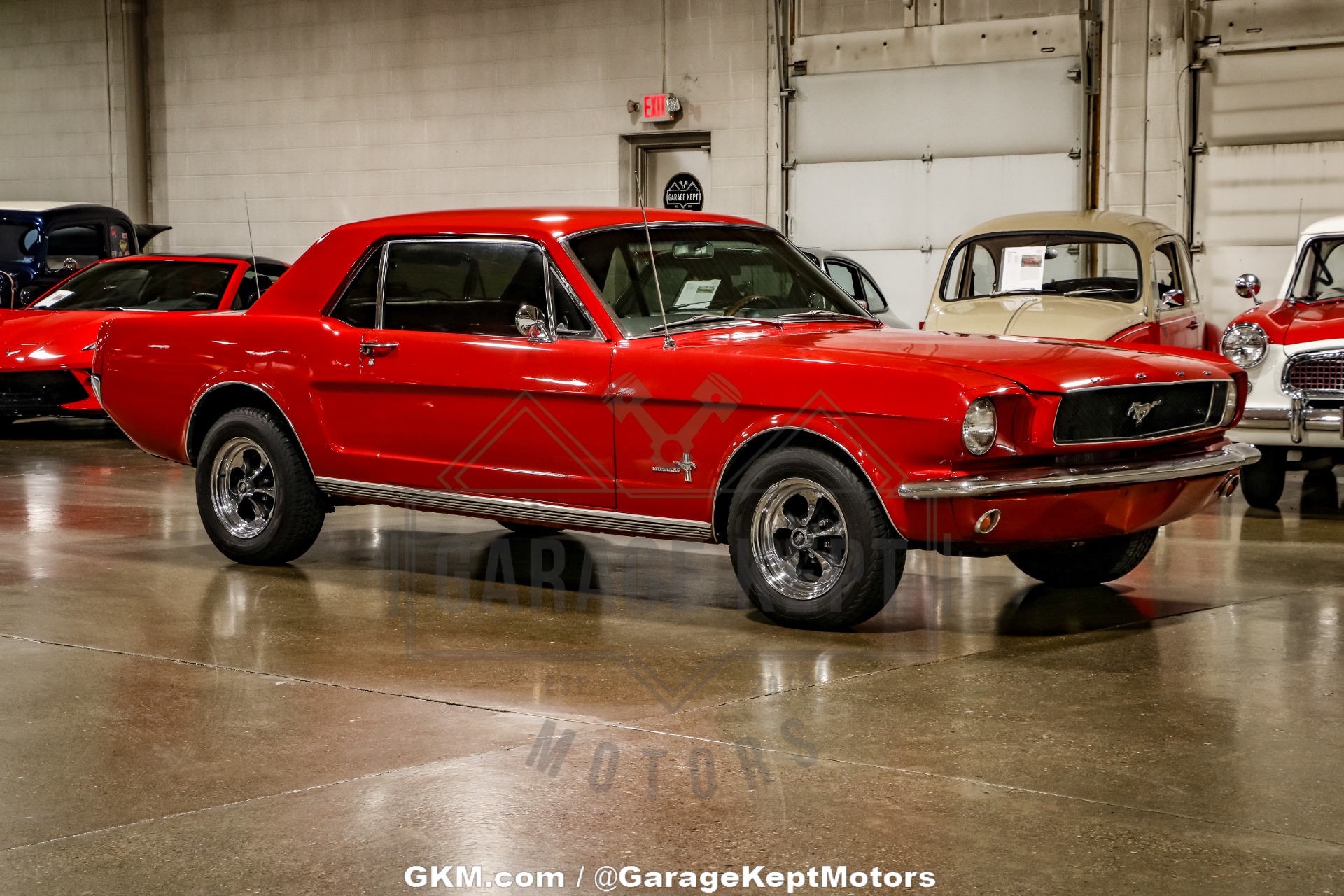 Ford-Mustang-1965-Red-Black-29