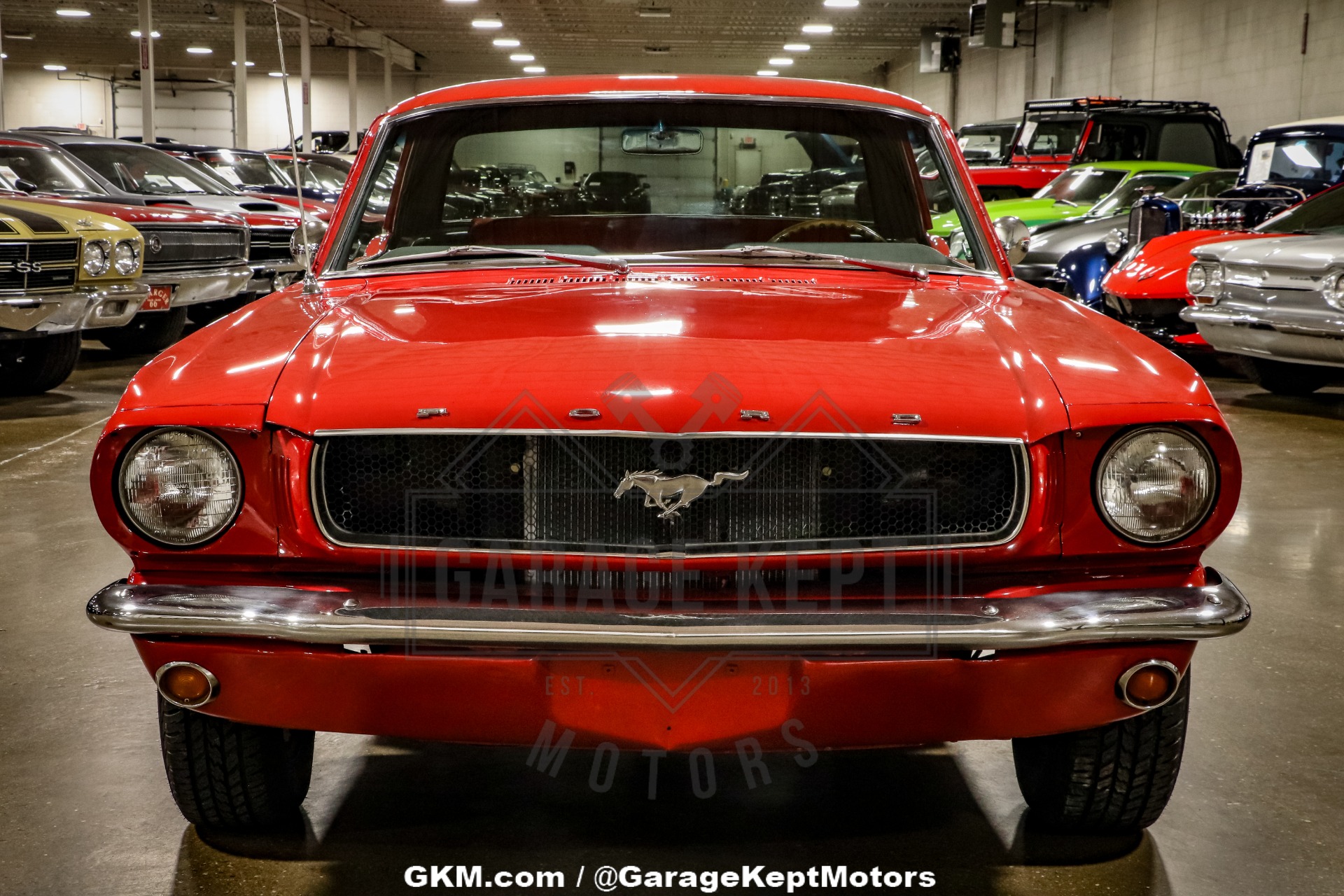 Ford-Mustang-1965-Red-Black-5