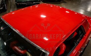 Ford-Mustang-1965-Red-Black-8