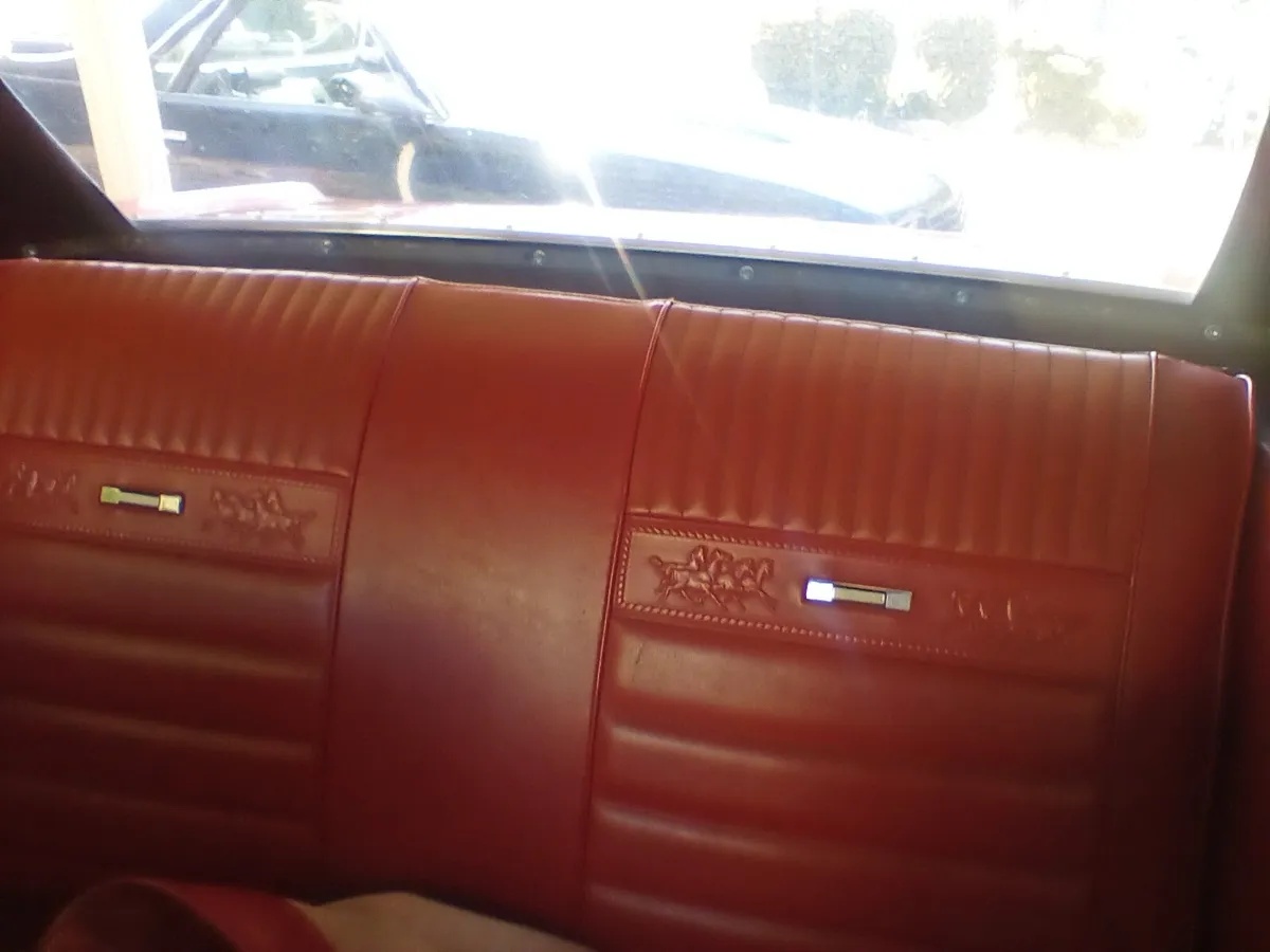 Ford-Mustang-1965-Red-Red-5