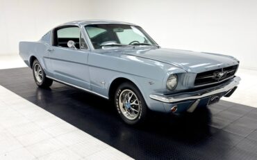 Ford-Mustang-1965-Silver-Blue-Black-15