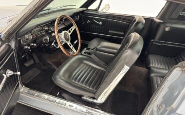 Ford-Mustang-1965-Silver-Blue-Black-39