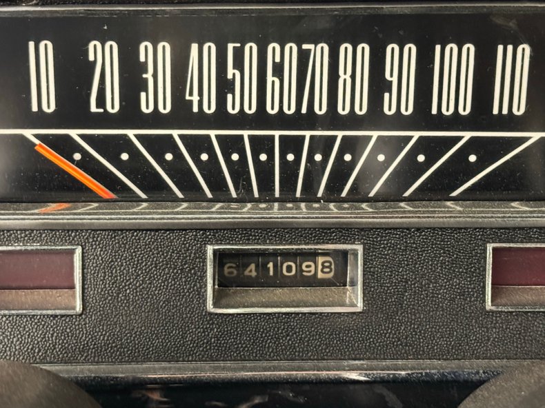 Ford-Mustang-1965-Silver-Blue-Black-48