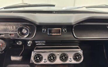 Ford-Mustang-1965-Silver-Blue-Black-49