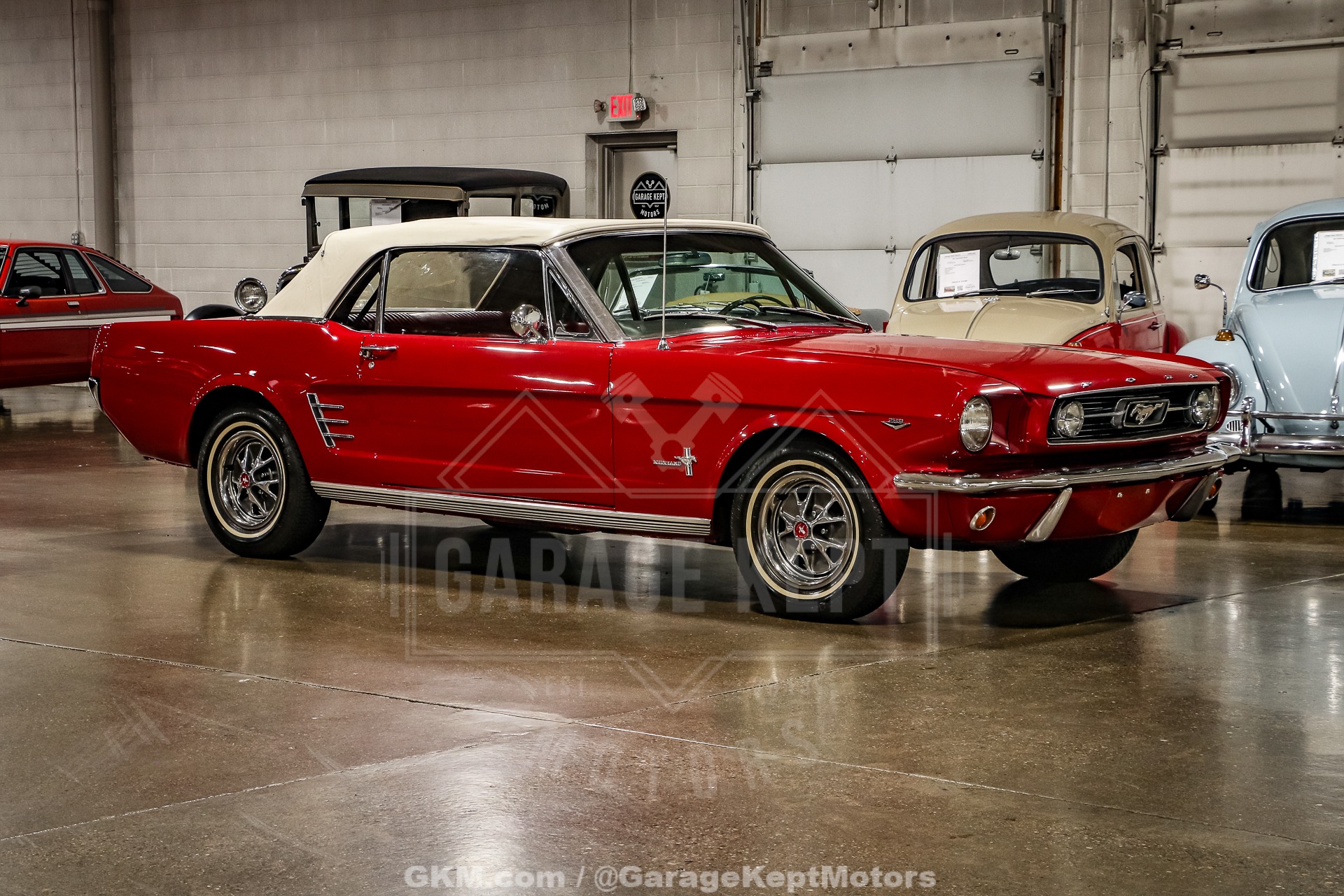 Ford-Mustang-1966-Red-Red-1