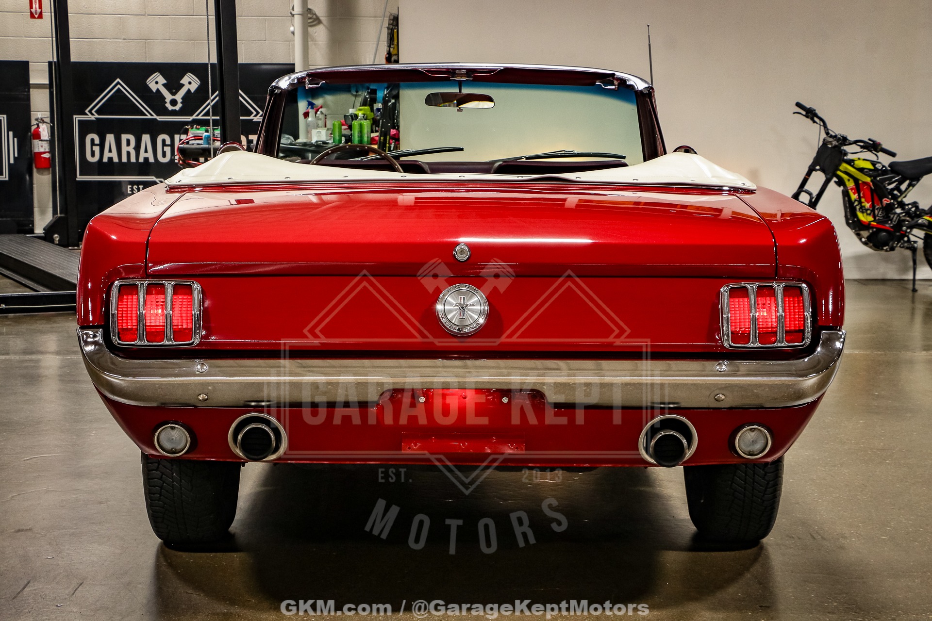 Ford-Mustang-1966-Red-Red-15