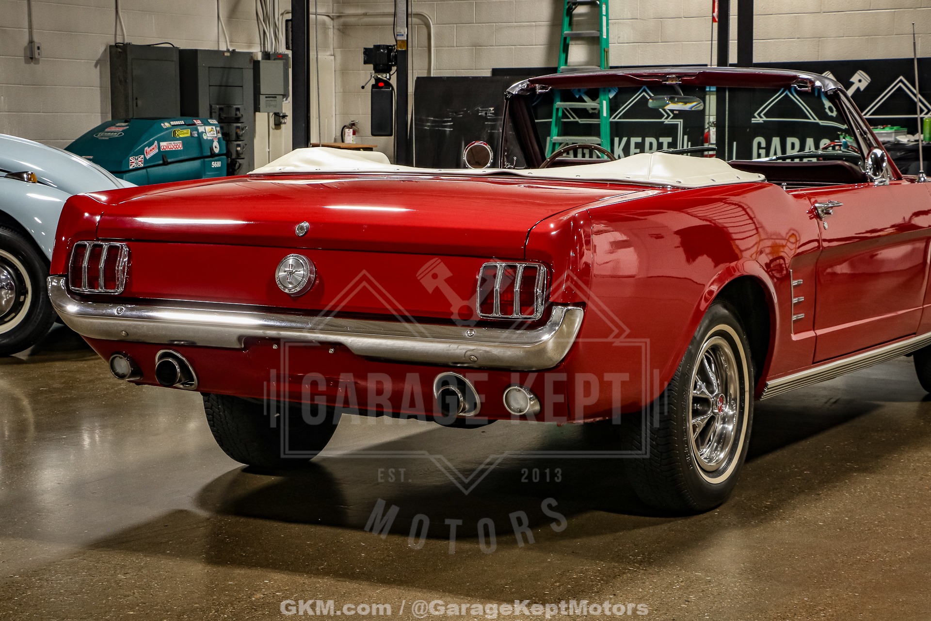 Ford-Mustang-1966-Red-Red-17