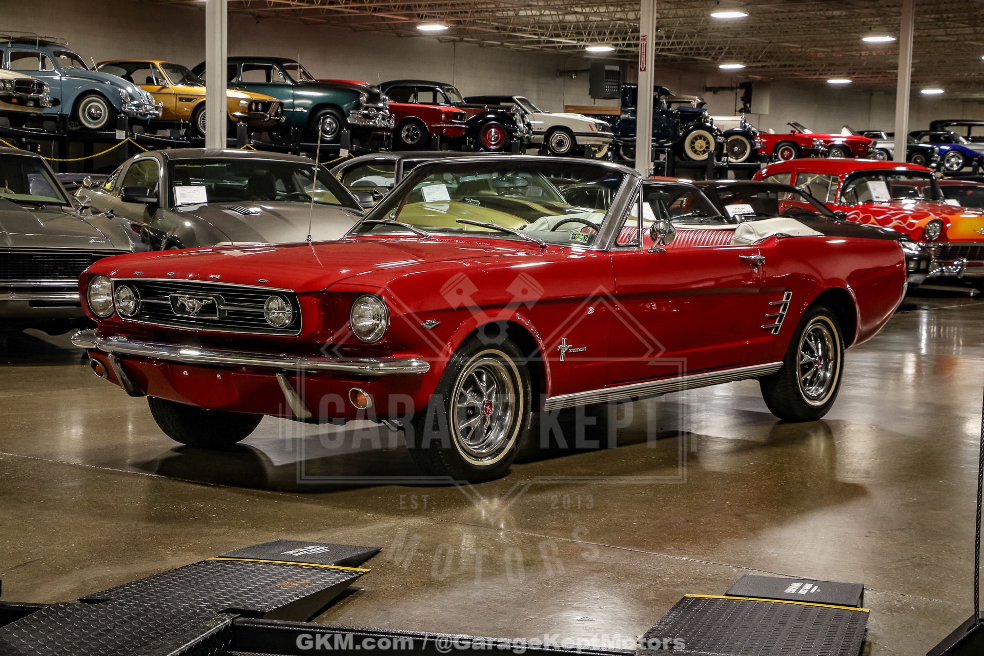 Ford-Mustang-1966-Red-Red-18