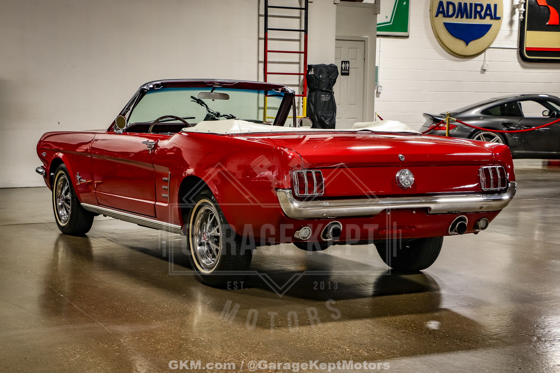 Ford-Mustang-1966-Red-Red-27