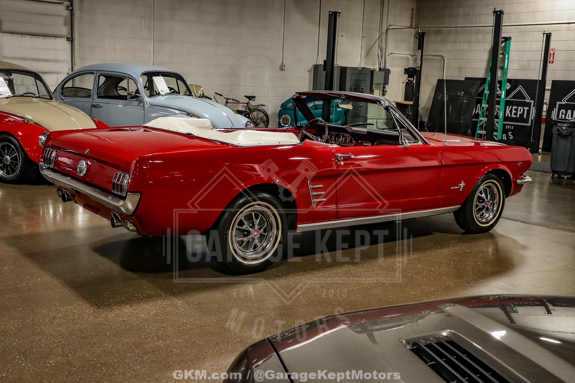 Ford-Mustang-1966-Red-Red-29