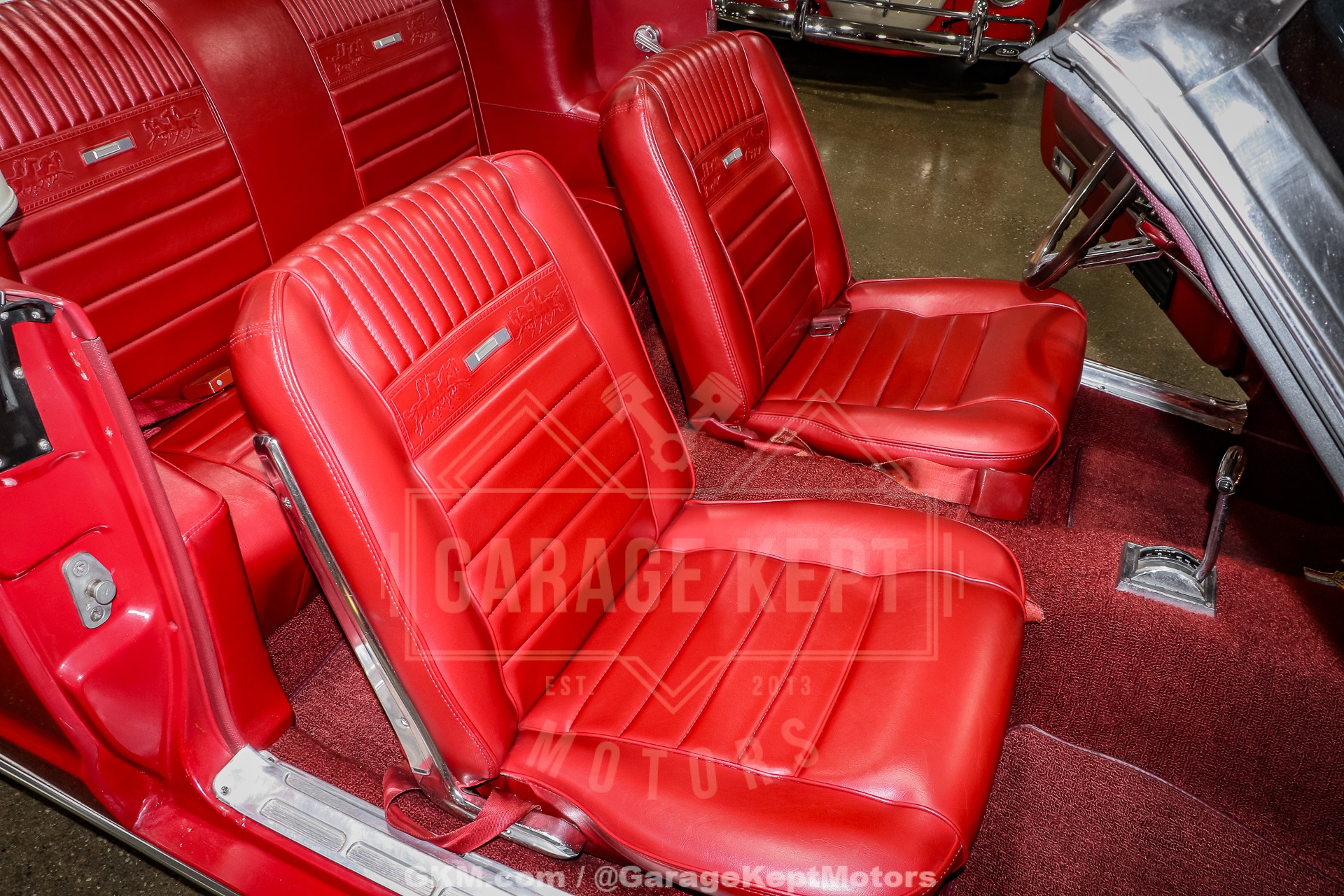 Ford-Mustang-1966-Red-Red-3