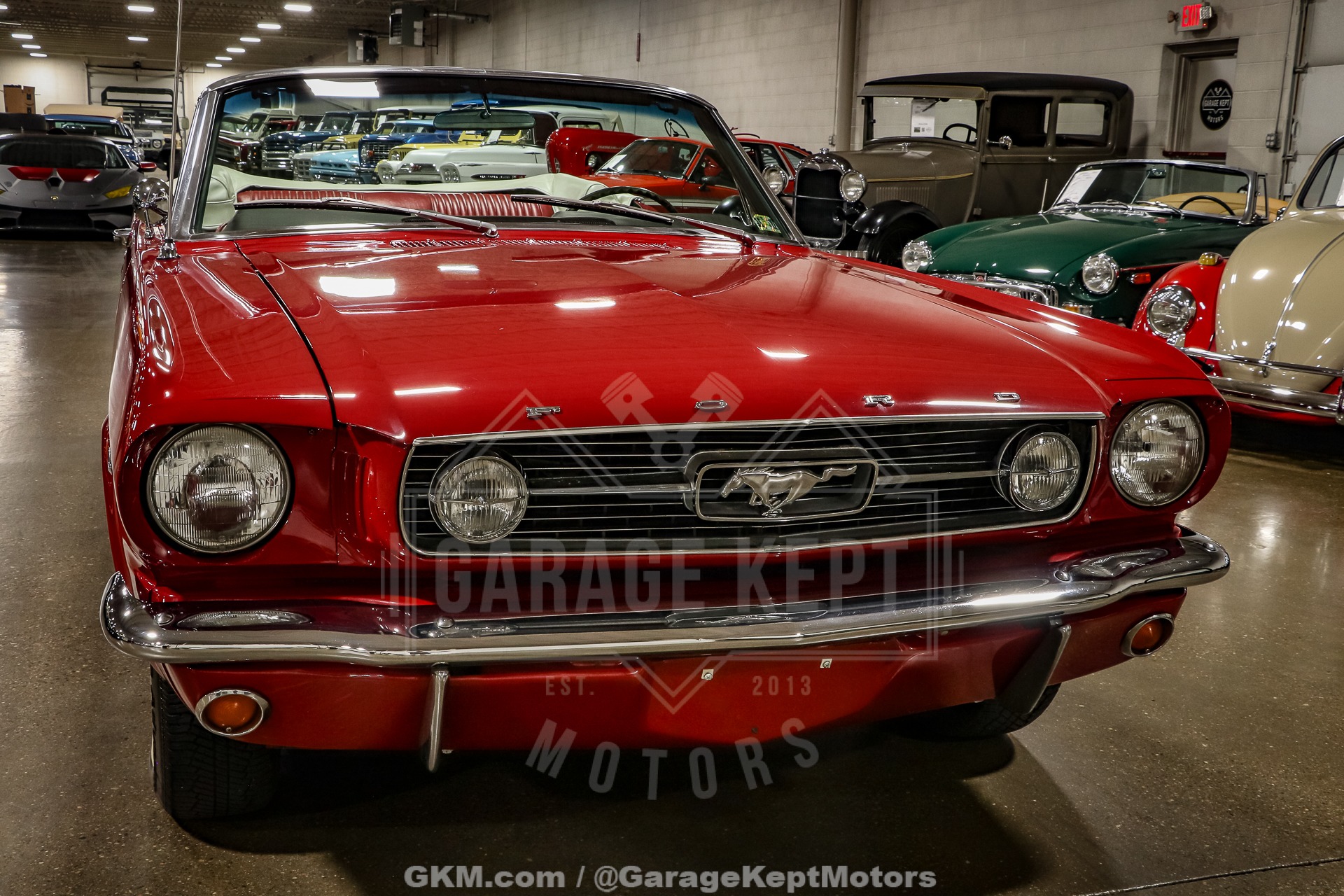 Ford-Mustang-1966-Red-Red-30