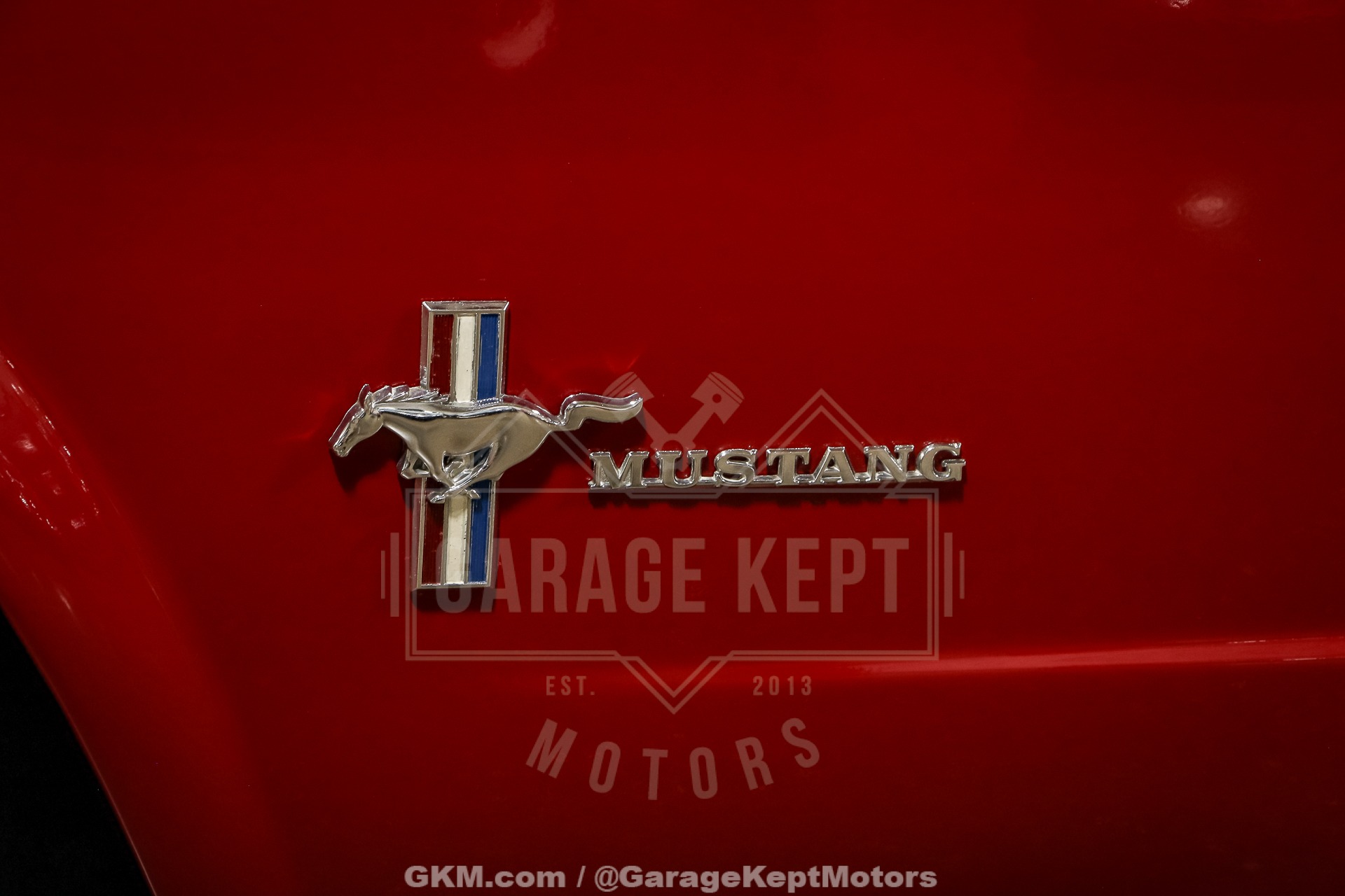 Ford-Mustang-1966-Red-Red-38