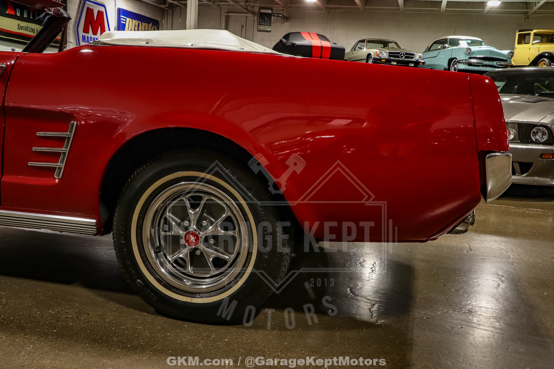 Ford-Mustang-1966-Red-Red-8