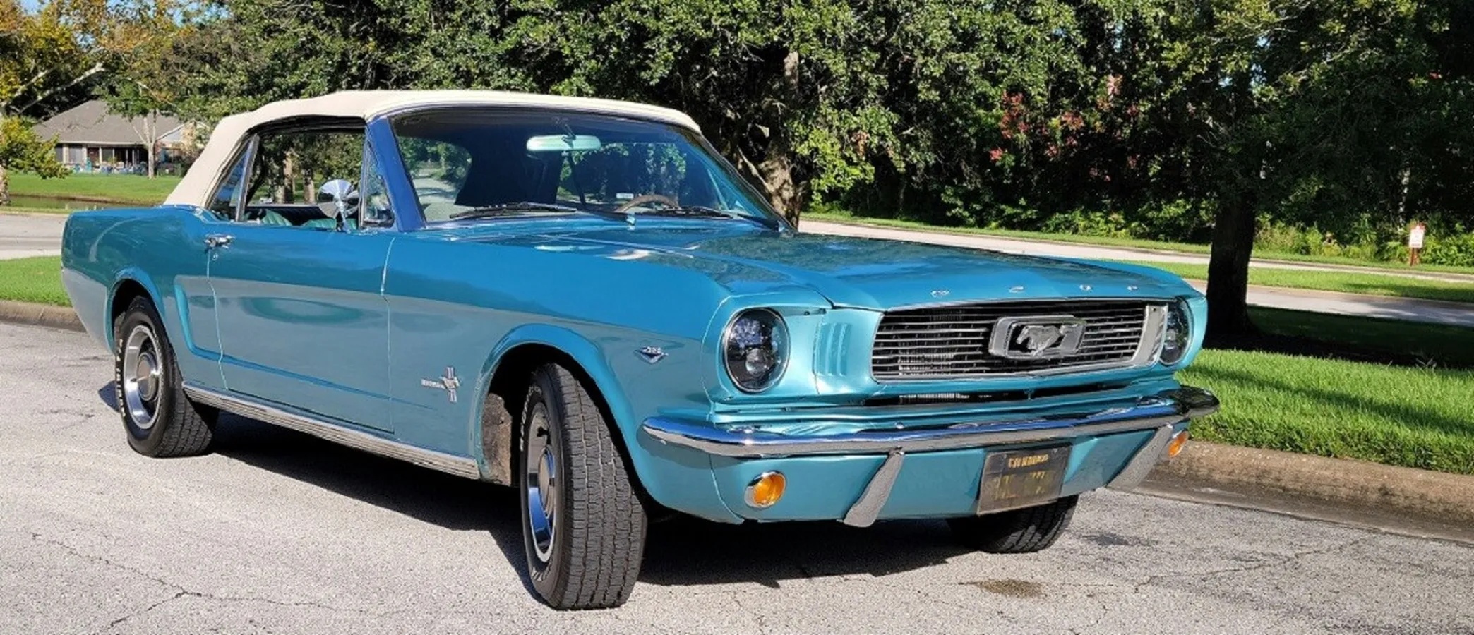 Ford-Mustang-1966-Tahoe-Turquoise-White-11