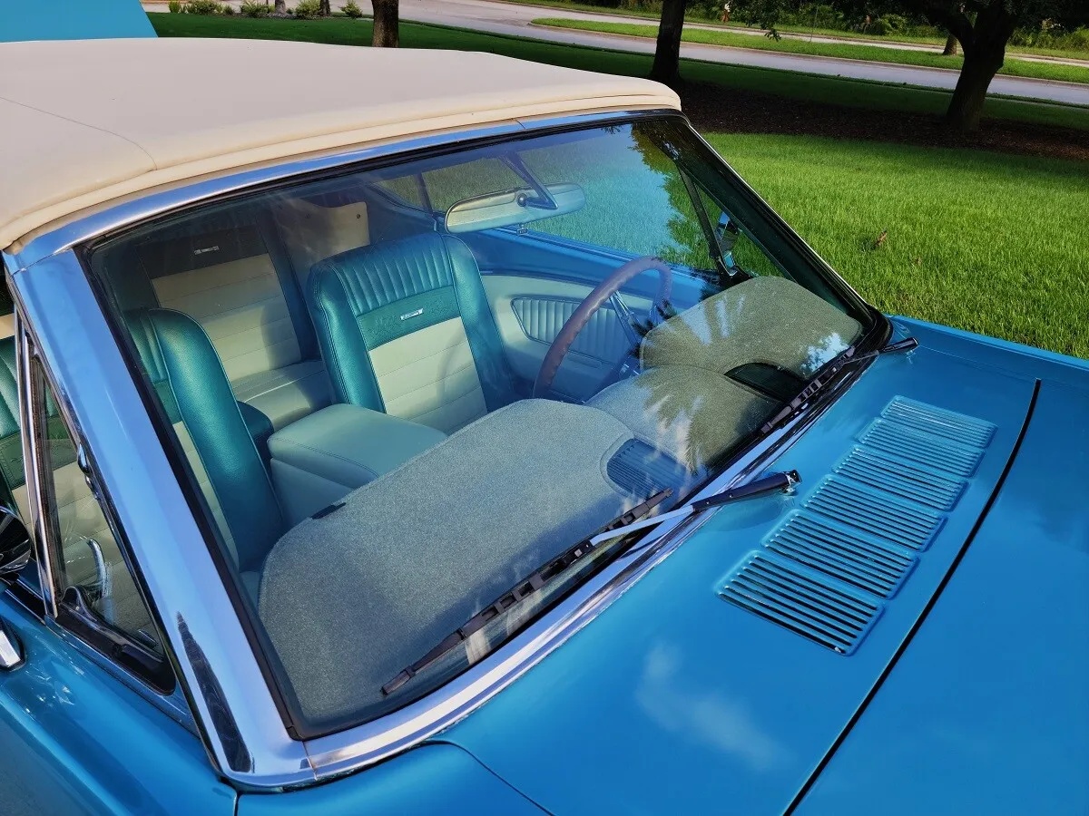 Ford-Mustang-1966-Tahoe-Turquoise-White-13