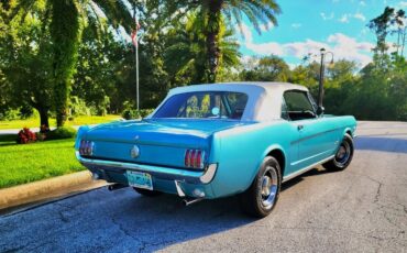 Ford-Mustang-1966-Tahoe-Turquoise-White-3