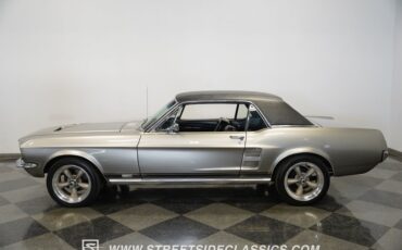 Ford-Mustang-1967-Graphite-Gray-Black-11