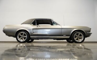 Ford-Mustang-1967-Graphite-Gray-Black-18