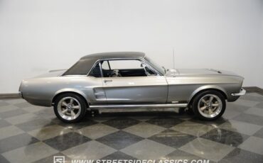 Ford-Mustang-1967-Graphite-Gray-Black-20