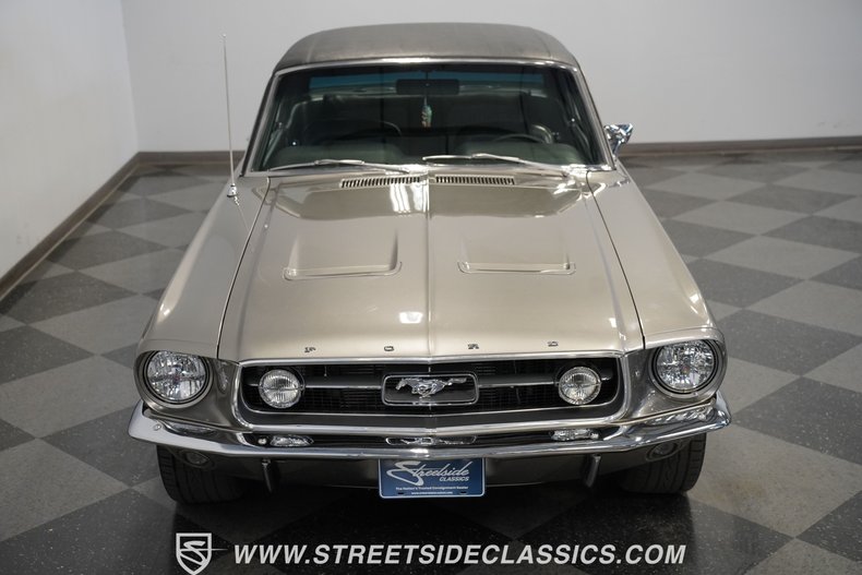 Ford-Mustang-1967-Graphite-Gray-Black-25