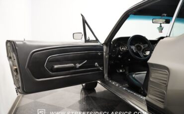 Ford-Mustang-1967-Graphite-Gray-Black-36