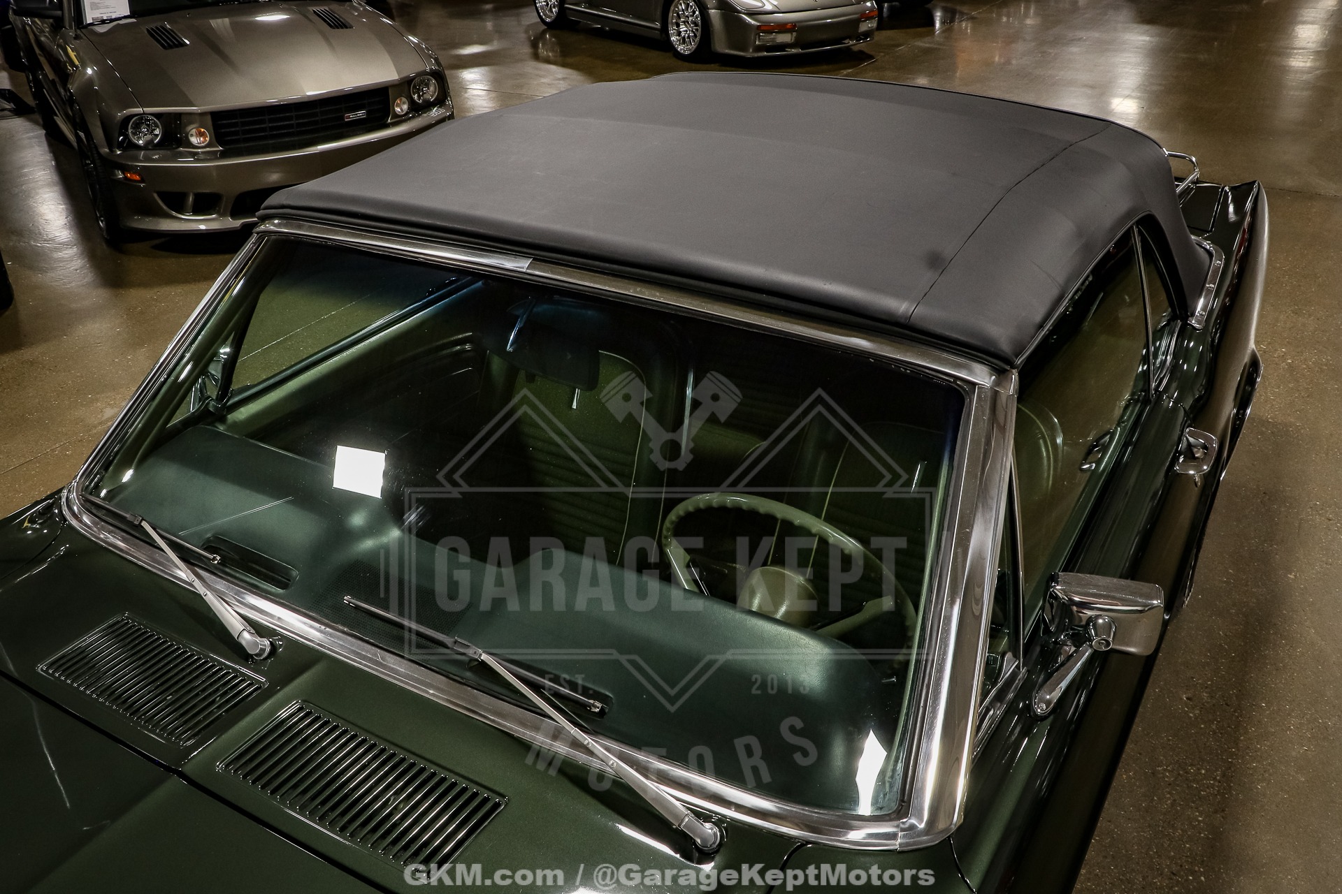 Ford-Mustang-1967-Green-Green-13