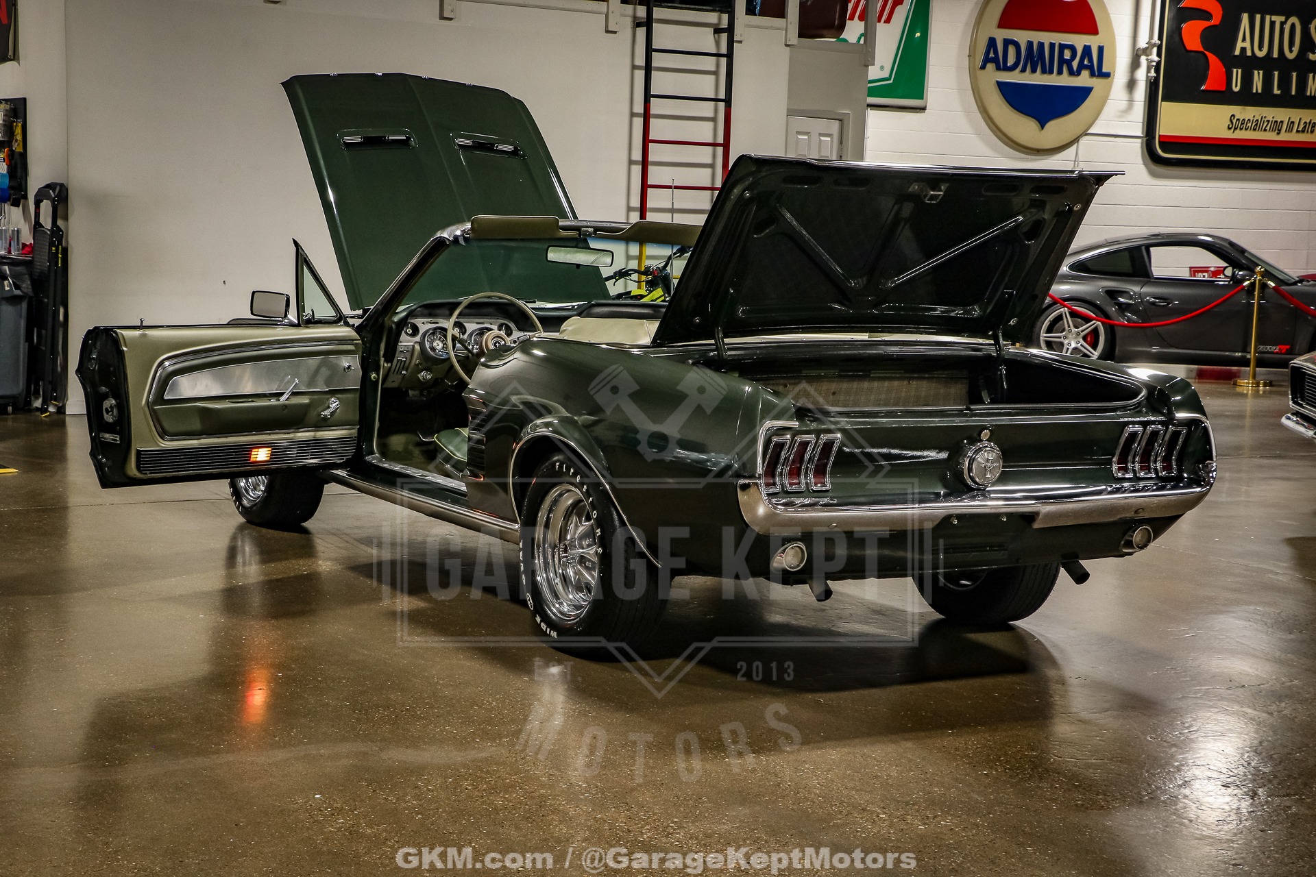 Ford-Mustang-1967-Green-Green-2