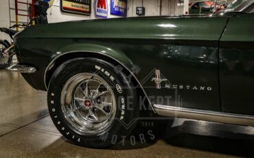 Ford-Mustang-1967-Green-Green-21