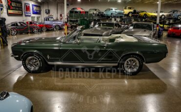 Ford-Mustang-1967-Green-Green-26