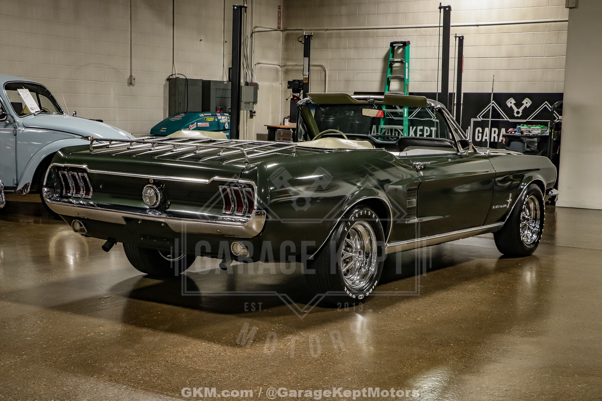 Ford-Mustang-1967-Green-Green-29