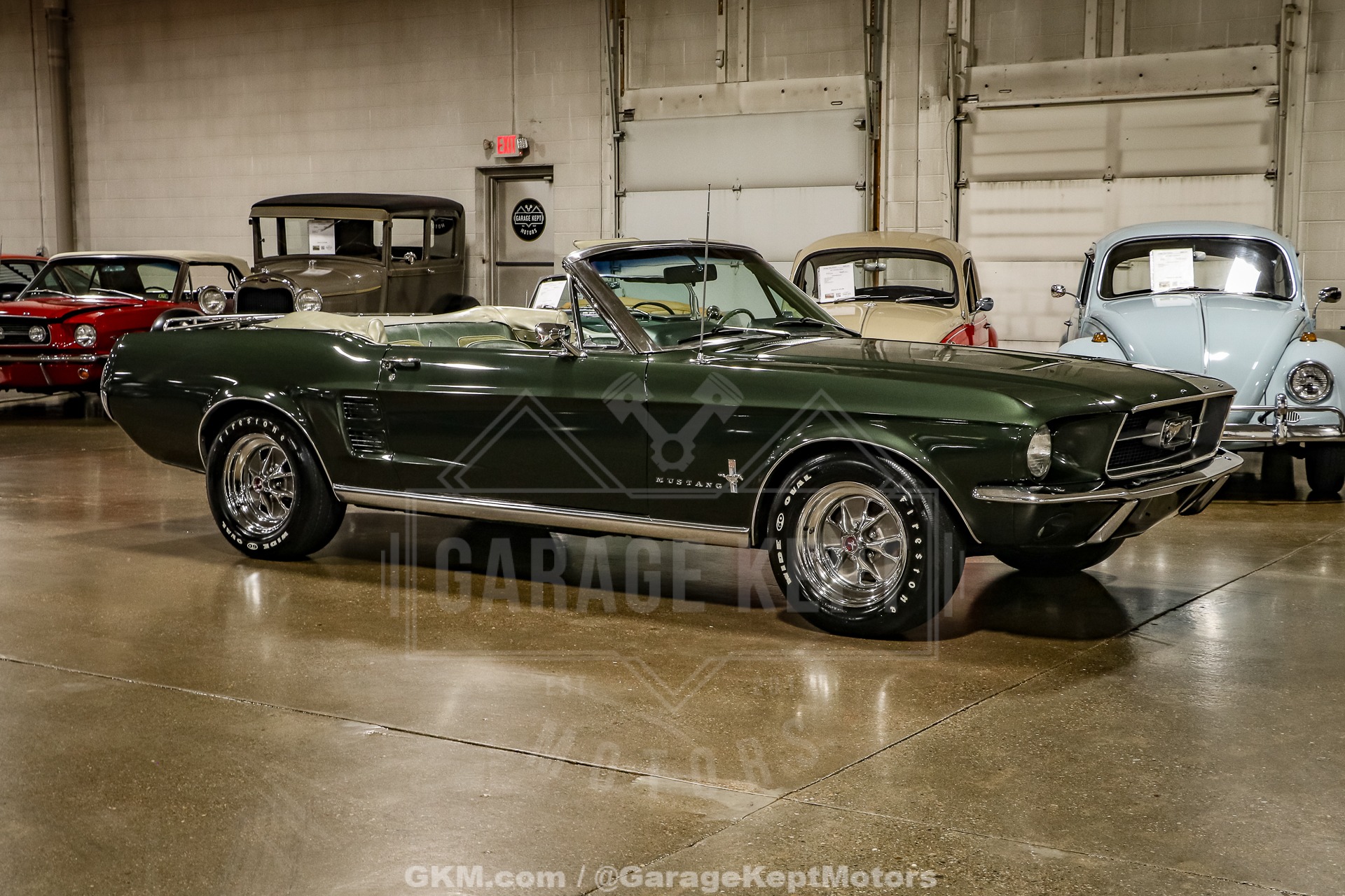 Ford-Mustang-1967-Green-Green-32