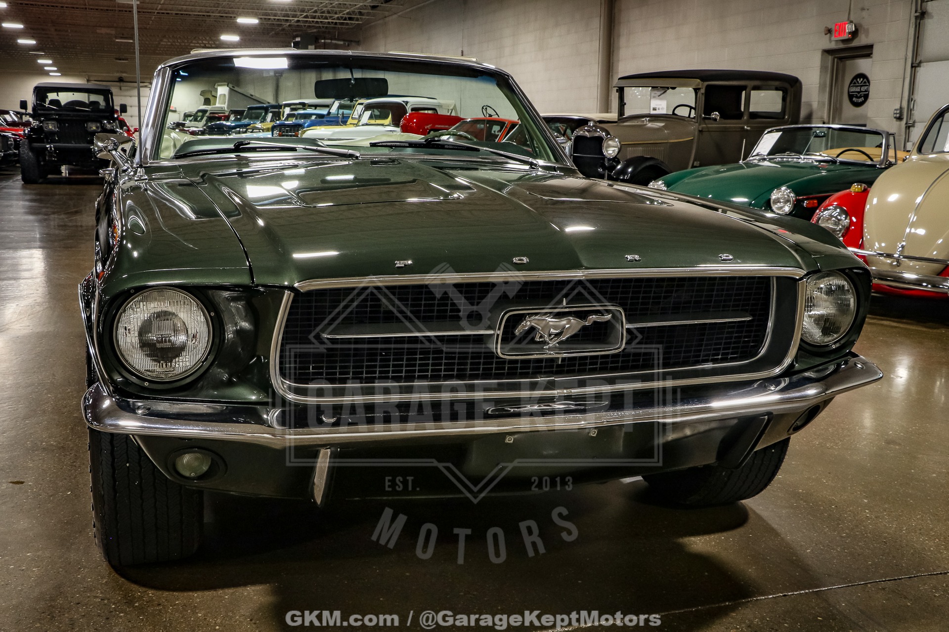 Ford-Mustang-1967-Green-Green-35