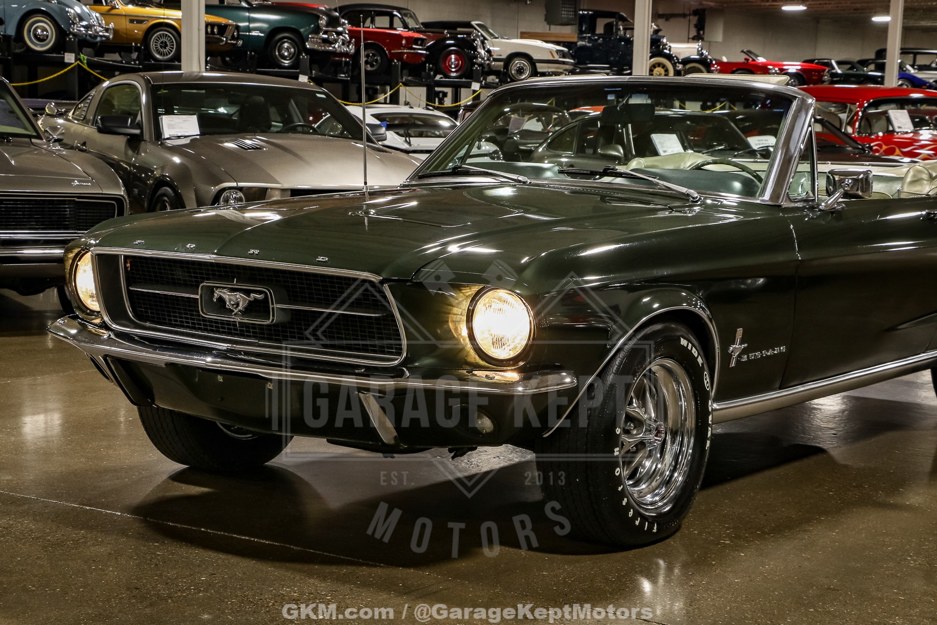 Ford-Mustang-1967-Green-Green-39