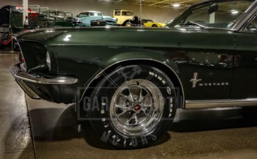 Ford-Mustang-1967-Green-Green-44