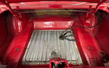 Ford-Mustang-1968-Rangoon-Red-Black-30